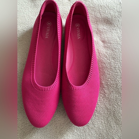 Vivaia Claire Women's Vibrant Pink Ballet Flats - Picture 2 of 13